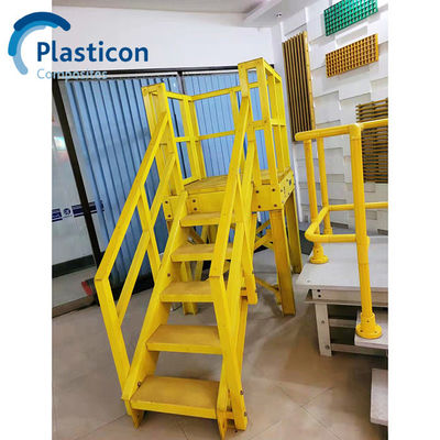 Pultrusion FRP Trap Gekrachtigd met Plastic Fiber Trap Op maat